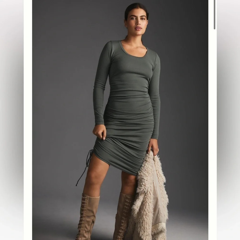 Anthropologie T.La Long-Sleeve Ruched Dress in Moss size Large